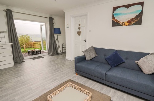 Llangynin Cottage | Ty Cwtch