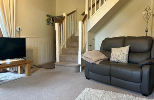 Cwrt House | Ty Ffarm, Gogarth