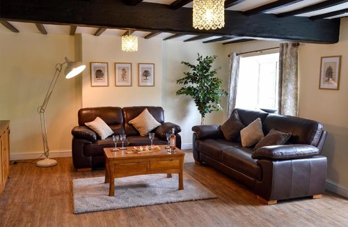 Cwmtirmynach House | Tyddyn Eli