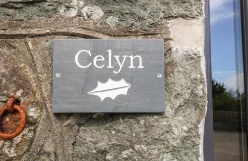 Llanystumdwy House | Tyddyn Sianel - Celyn