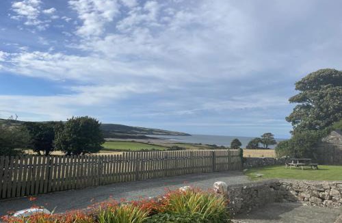 Moelfre House | Tyn Lon