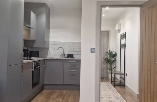 Cannock Apartment | Uebert Heights - Cannock, Stafforshire Sleeps 6 Centrally Located Free Parking