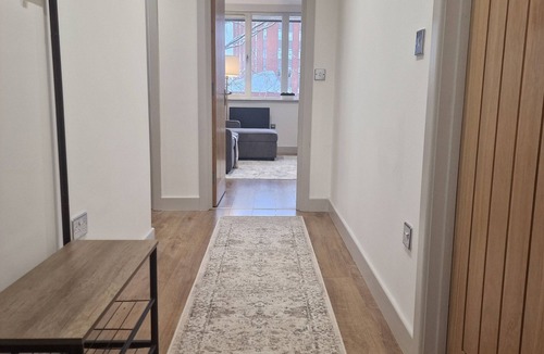 Cannock Apartment | Uebert Heights - Cannock, Stafforshire Sleeps 6 Centrally Located Free Parking