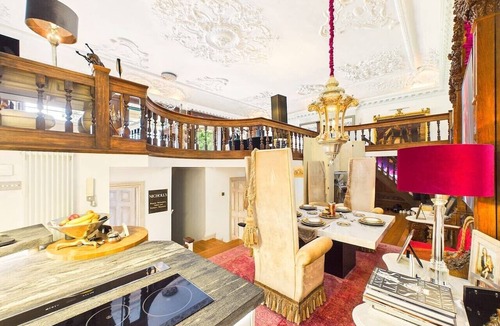 Earlswood House | Umberslade Hall | Luxury Stay | Cinema Room