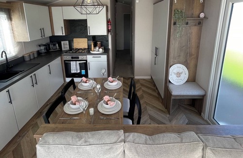 Burnham-on-Sea Cottage | Unity Beach