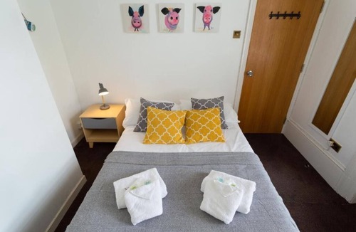 Kemptown Hotel | Upper Rock G2 - double room en-suite