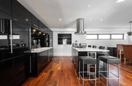 Ferndale Apartment | VESTO Sandmere Road