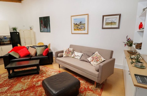 Okehampton Cottage | View The Gallery