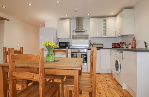 St Austell Cottage | Vine Cottage