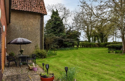 Beccles House | Wade Hall