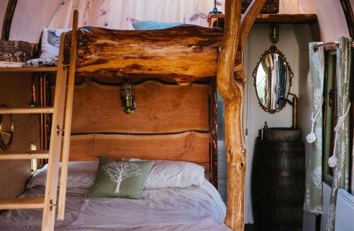 Alton Cabin | Wagon & the Wigwam