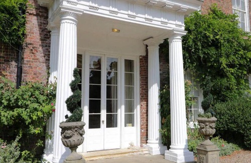 Alkborough House | Walcot Hall