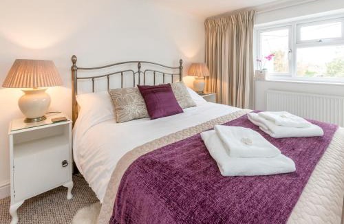 Aldeburgh House | Walnut Cottage