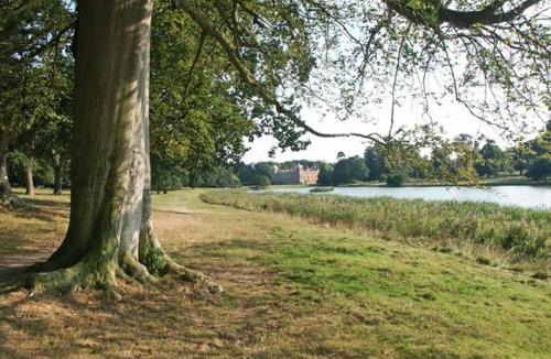 Banningham House | Walnut Tree Lodge