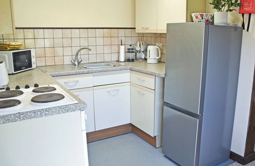 Repps with Bastwick Cottage | Walnut Tree - UK52235