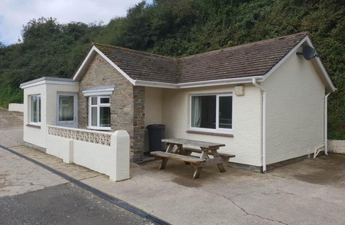 Woolacombe House | Waney Edge 4 | 2 Bed Chalet Sleeps 6