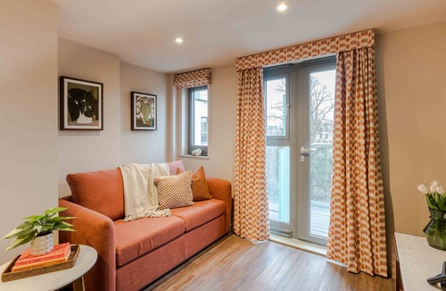 Bristol Floating Harbour Apartment | Wapping Wharf | 1 Bedroom Apartment