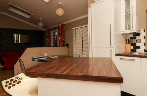 Ripley House | Washburn Lodge