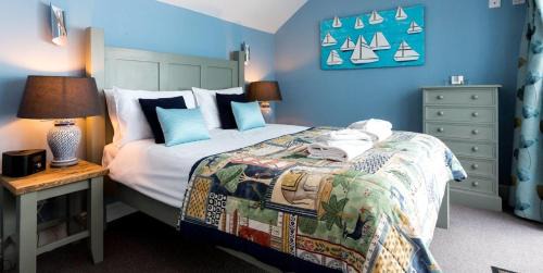 Aldeburgh House | Waterfront Cottage