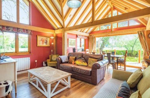 Harleston House | Watermill Granary Barn