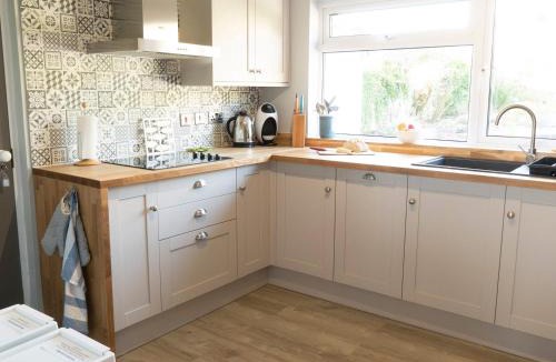 St Brides House | Waters Edge