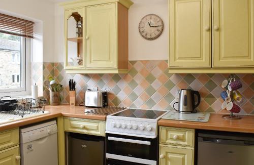 Gayle House | Watersedge