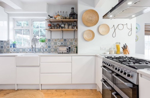Netley Cottage | Watersedge Retreat - Luxury Cottages