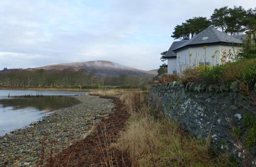 Strachur Bed & Breakfast | Waterside Cottage