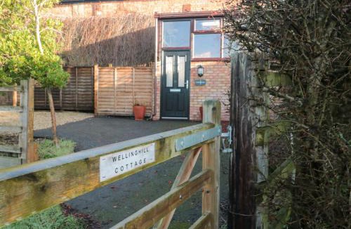 Charlton Kings House | Wellinghill Cottage