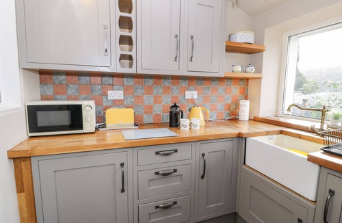 Caernarfon Cottage | Wenallt