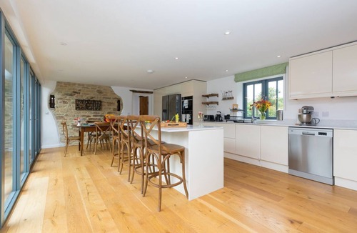Newquay House | Wesley Barn, Cubert, Cornwall.