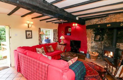 Worlington House | Westgate Cottage