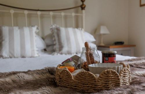 Wareham House | Westport Cottage