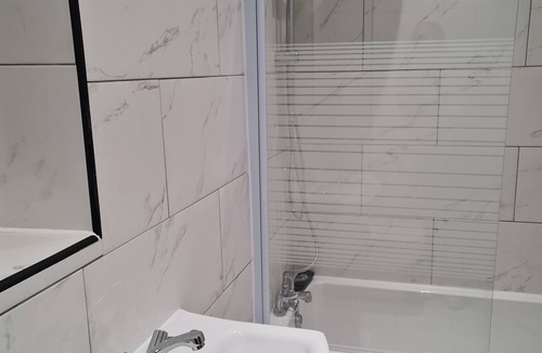 Ipswich House | Wherstead Rd Ipswich, a property