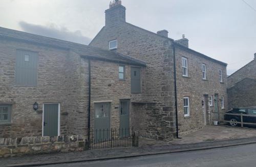 Fremington House | White Lea