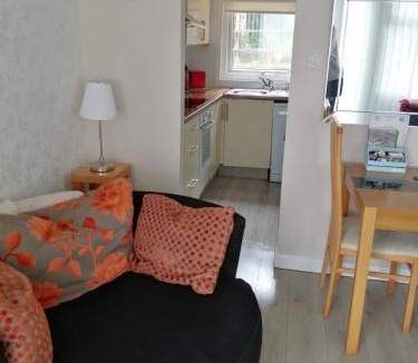 Bont Newydd Apartment | White Lodge
