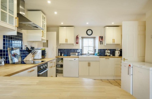 Humshaugh House | White Lodge Haughton Castle