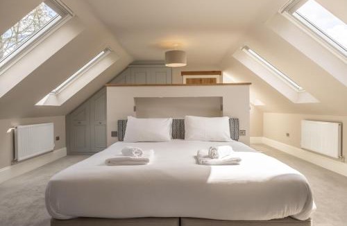 Aldborough House | Wild Meadow Barn