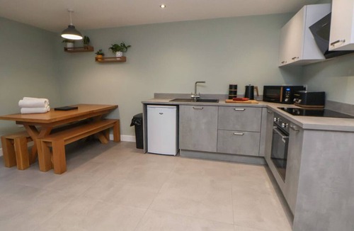 Chorlton-by-Backford House | Willow Barn, Saughall