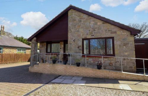 North Sunderland House | Willow Cottage