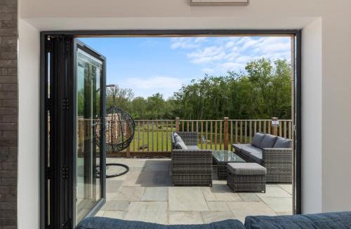 St. Florence House | Willow Cottage