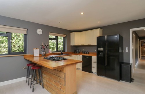 Dunbridge House | Willow Cottage, Whiteparish
