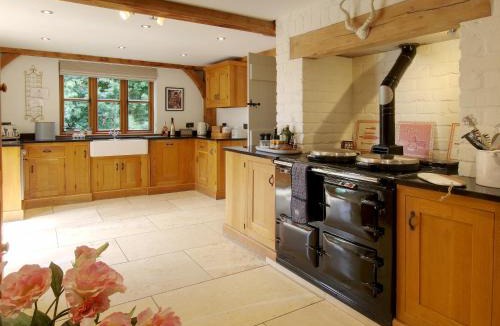 Beckford House | Windfall Cottage