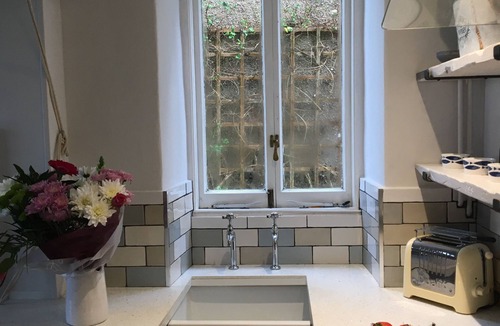 Newlyn Cottage | Winslow Cottage, Stylish Cosy Cottage with Spectacular Sea Views