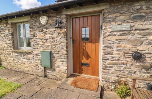 Low Newton House | Winster Fields