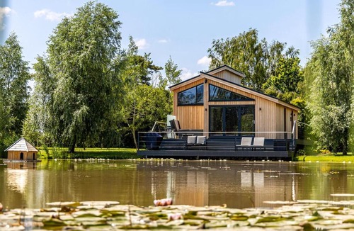 Frampton Resort | Woad Mill Lakeside Lodges