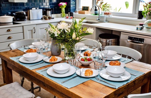 Cresswell House | Wonderful villa for 6 people with WIFI, TV and pets allowed