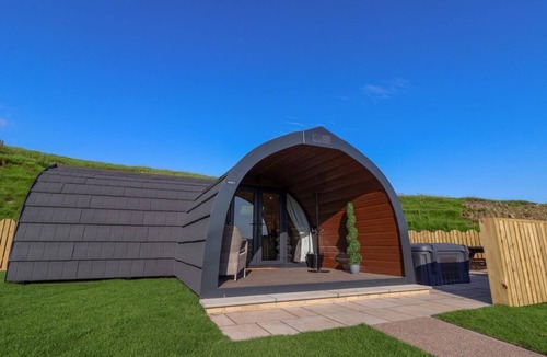 Yockenthwaite House | Wren Chapel Le Dale, Yorkshire