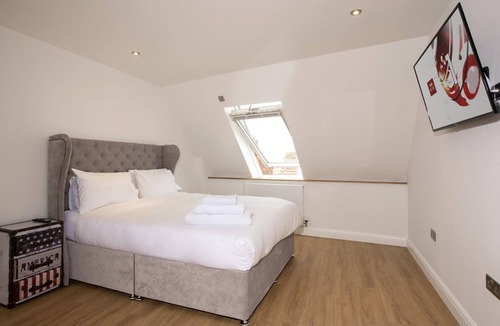 Swindon Apartment | WS Flat 3 in Swindon