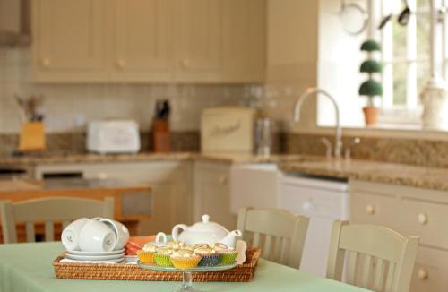 Salperton House | Wychwood - Ukc1153